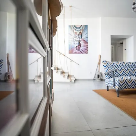 Marina Blue - & 3* Setúbal