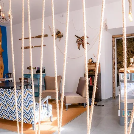 Guest house Marina Blue - &
