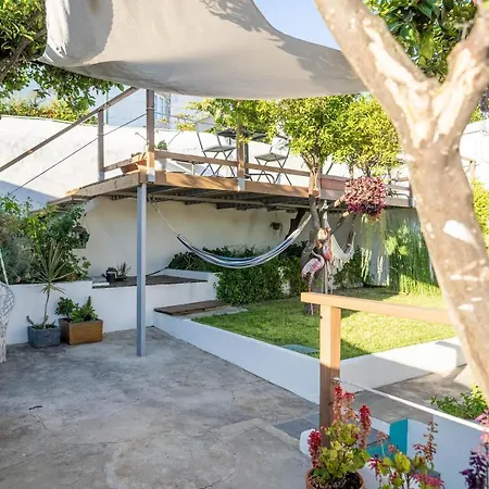 Marina Blue - & Guest house *