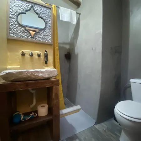 ゲストハウス Marina Blue - &