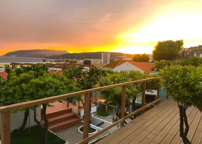Marina Blue - & 3* Setúbal